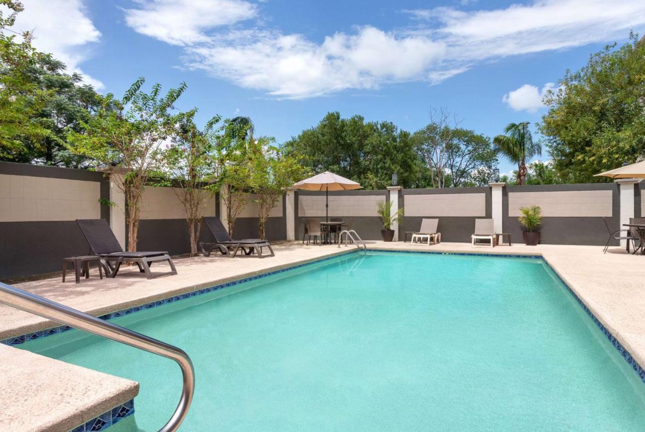 La Quinta By Wyndham Brownsville North Kültér fotó